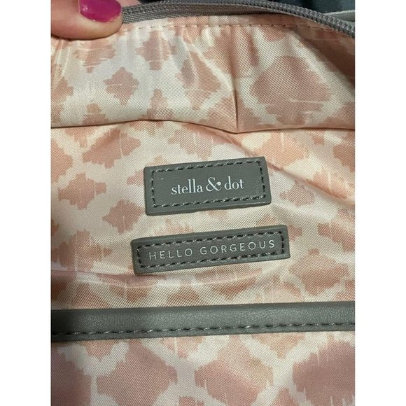 Stella & Dot Hudson Tote Handbag + Madison Tech Wallet - Picture 6 of 9